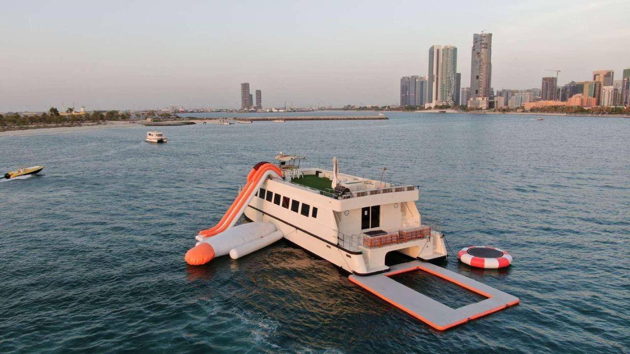 تأجير يخت Yas Horizon 75 في Abu Dhabi – - صورة 6