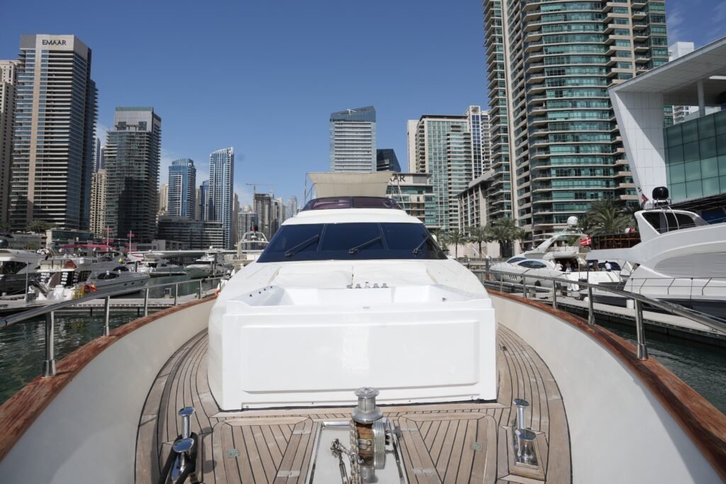 Marina Prestige 80 photo 11