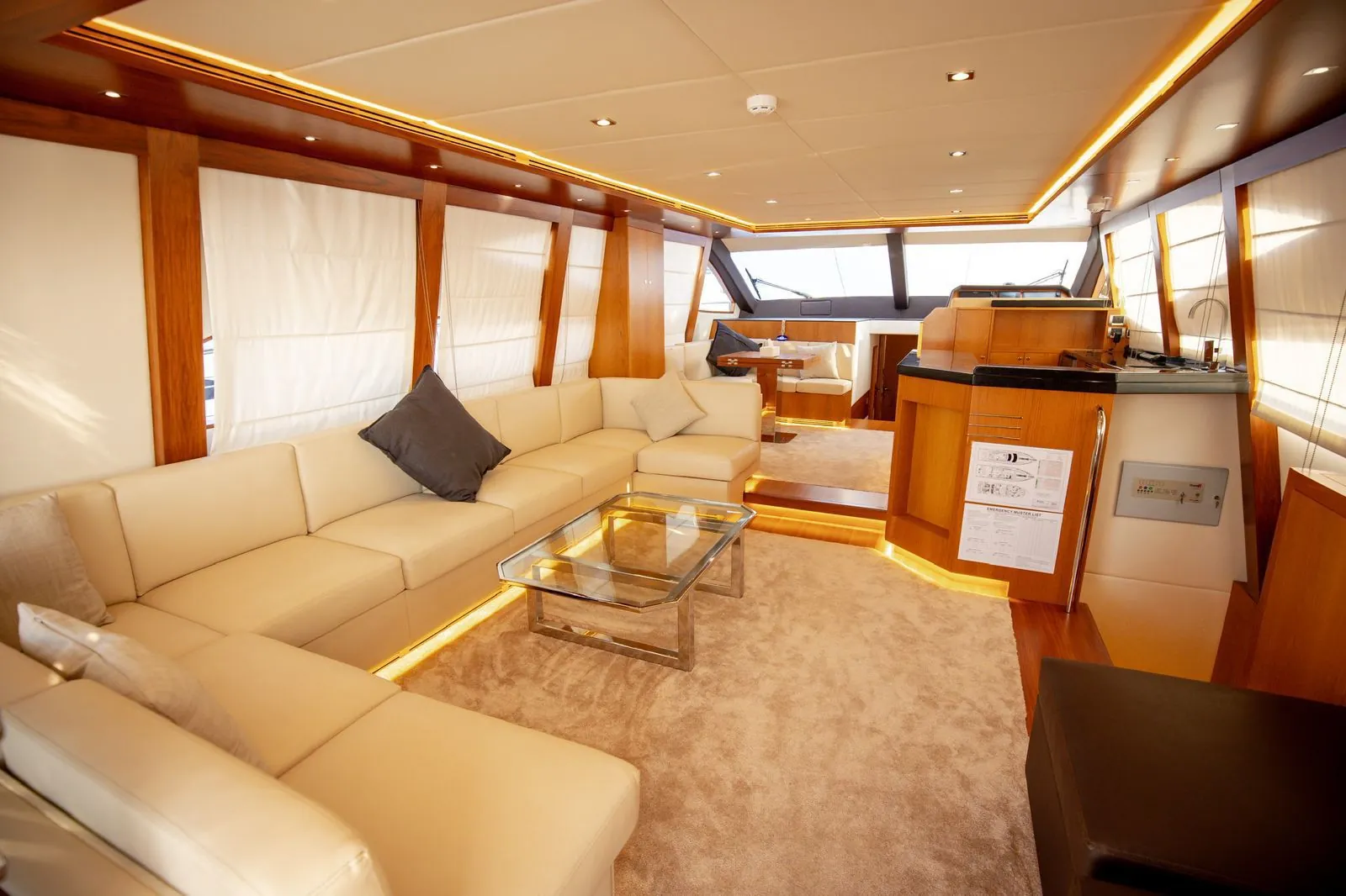 تأجير يخت Palm Prestige 70 في Dubai – - صورة 8