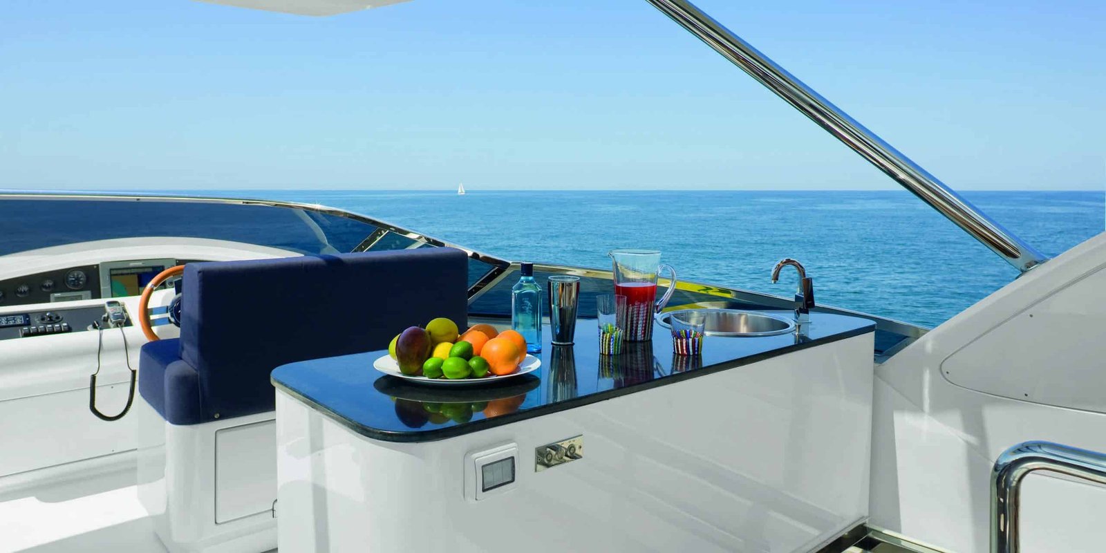 تأجير يخت Yas Royale 100 في Abu Dhabi – - صورة 7